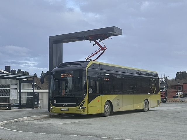 Foto van TideNO Volvo 7900 Electric 8743 Standaardbus door_gemaakt Ovzuidnederland