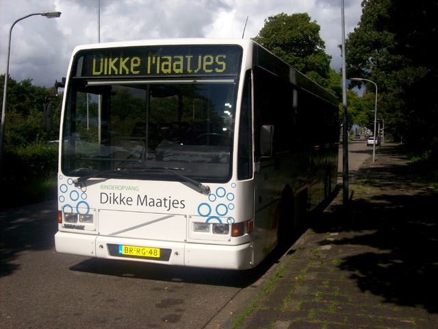 Foto van DikkeMaat Berkhof 2000NL 48 Standaardbus door wyke2207