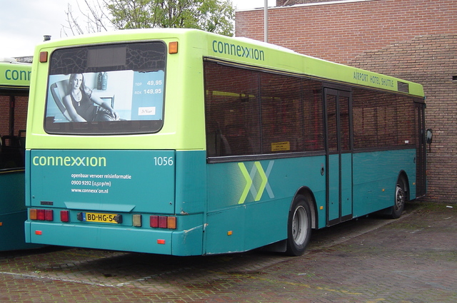 Foto van CXX Berkhof 2000NL 1056 Standaardbus door wyke2207