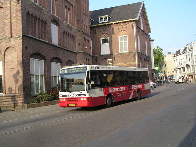 Foto van CVD Berkhof 2000NL 704 Standaardbus door Perzik
