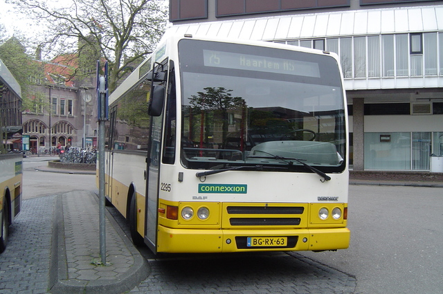 Foto van CXX Berkhof 2000NL 2295 Standaardbus door wyke2207