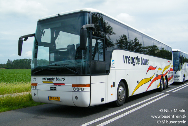 Foto van Vreu Van Hool Acron 72 Touringcar door_gemaakt Busentrein