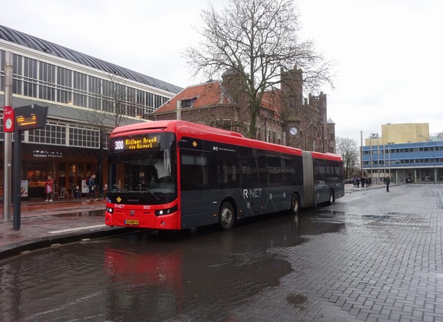 Foto van CXX Ebusco 2.2 (18mtr) 9810 Gelede bus door Rotterdamseovspotter