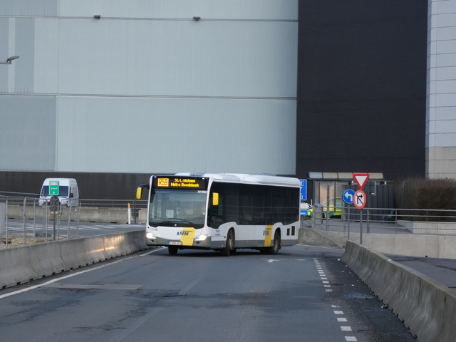 Foto van DeLijn Mercedes-Benz Citaro LE 301880 Standaardbus door Delijn821