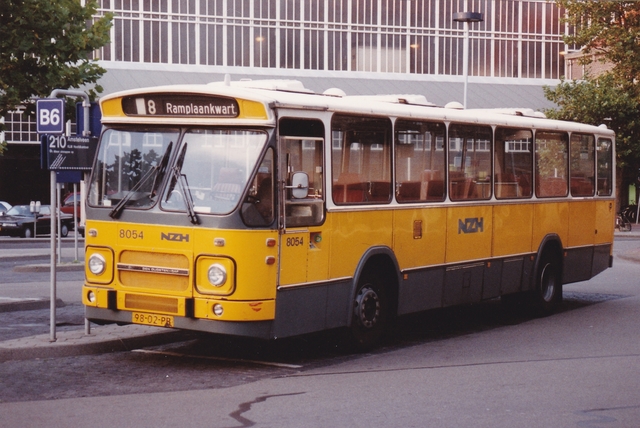 Foto van NZH DAF MB200 8054 Standaardbus door wyke2207