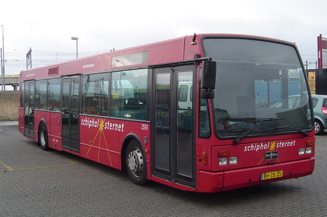 Foto van CXX Van Hool A300 2513 Standaardbus door wyke2207