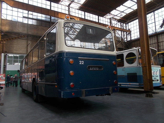 Foto van SVA Leyland-Verheul Standaardstreekbus 22 Standaardbus door stefan188