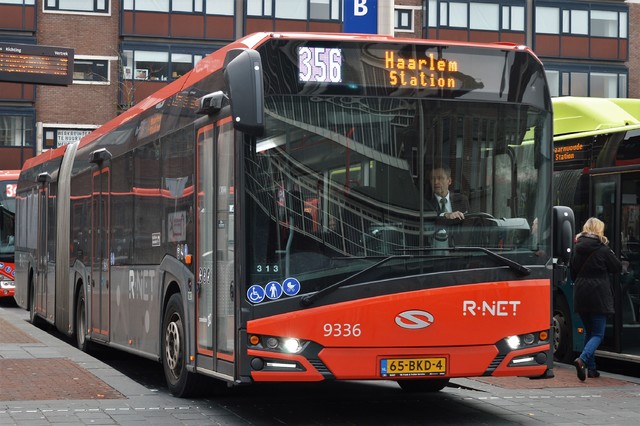Foto van CXX Solaris Urbino 18 9336 Gelede bus door wyke2207