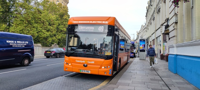 Foto van Cardiff Yutong E12 433 Standaardbus door MHVentura