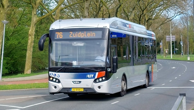 Foto van RET VDL Citea SLE-120 Hybrid 1201 Standaardbus door Jossevb