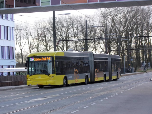 Foto van QBZ Hess LighTram 4218 Dubbelgelede bus door Lijn45