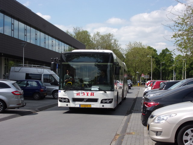 Foto van AbPr Volvo 7700A 727 Gelede bus door Lijn45