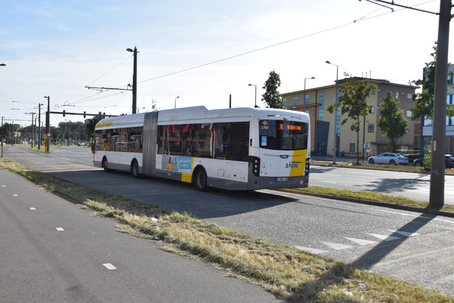 Foto van DeLijn VDL Citea SLFA-180 Hybrid 2760 Gelede bus door_gemaakt JanWillem