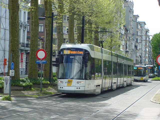 Foto van DeLijn Flexity 6362 Tram door LLBRK