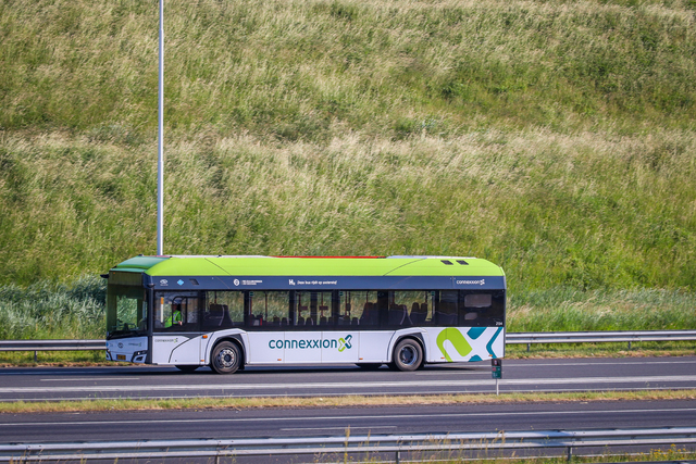 Foto van CXX Solaris Urbino 12 hydrogen 2134 Standaardbus door MD2001