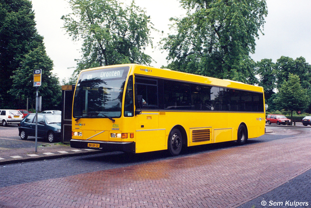 Foto van MN Berkhof 2000NL 4784 Standaardbus door RW2014