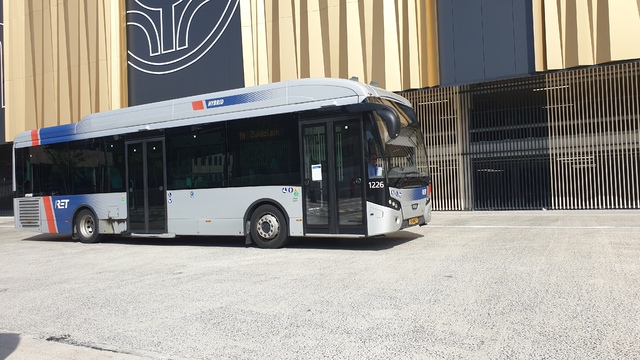 Foto van RET VDL Citea SLE-120 Hybrid 1226 Standaardbus door_gemaakt OVfotoNL