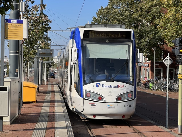 Foto van HTM RegioCitadis 4011 Tram door Stadsbus