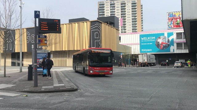 Foto van QBZ Iveco Crossway LE (13mtr) 6304 Standaardbus door Rotterdamseovspotter