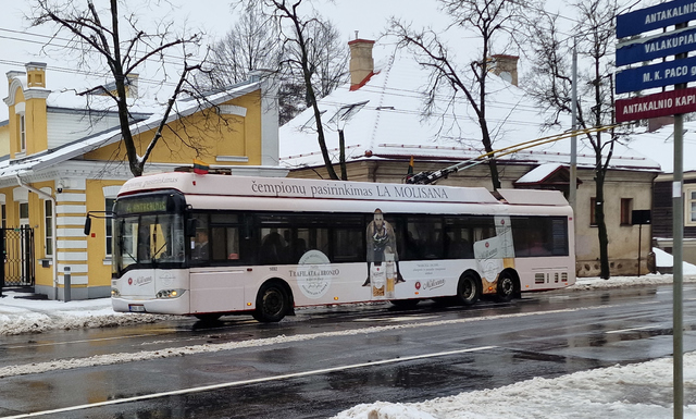 Foto van VVT Solaris Trollino 15 1692 Standaardbus door RKlinkenberg