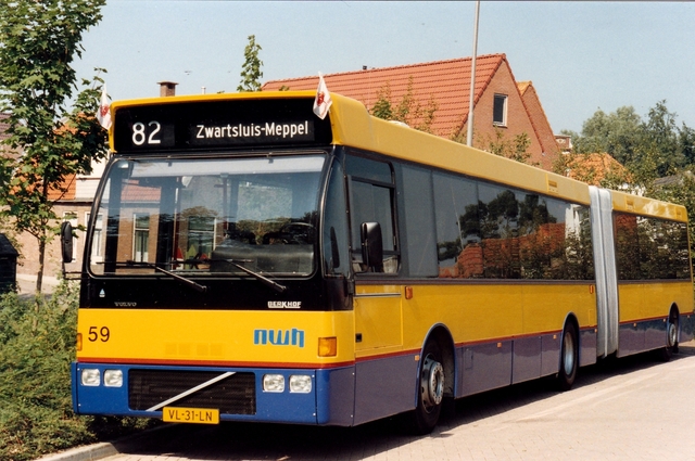 Foto van DVMNWH Berkhof Duvedec G 7758 Gelede bus door wyke2207