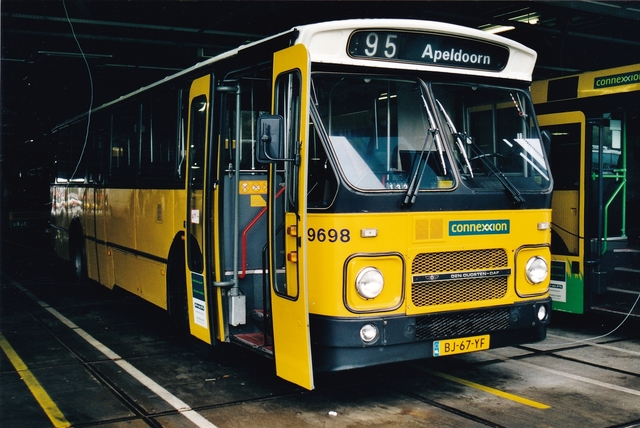Foto van CXX DAF MB200 9698 Standaardbus door wyke2207