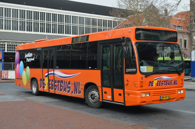 Foto van Top Den Oudsten B95 6 Standaardbus door wyke2207
