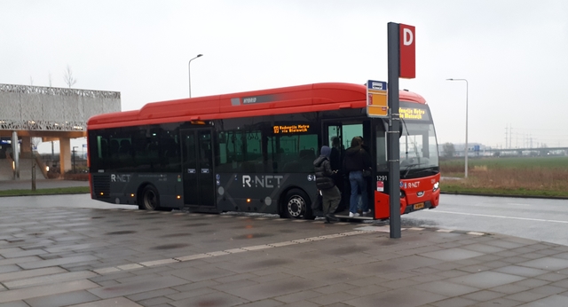 Foto van RET VDL Citea SLE-120 Hybrid 1291 Standaardbus door glenny82