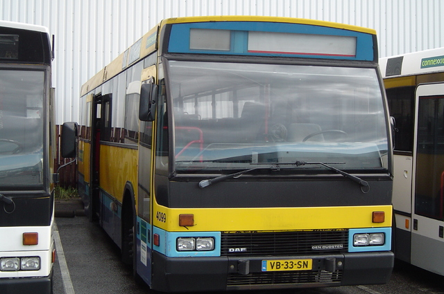 Foto van CXX Den Oudsten B88 4099 Standaardbus door wyke2207