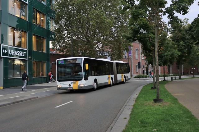 Foto van DeLijn Mercedes-Benz Citaro G 441311 Gelede bus door mauricehooikammer