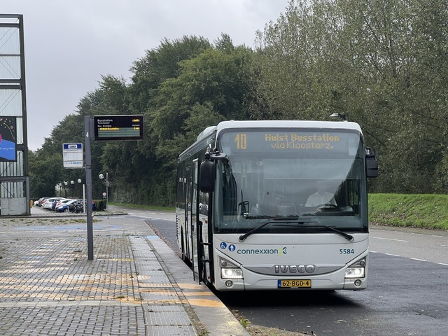 Foto van CXX Iveco Crossway LE (13mtr) 5584 Standaardbus door Stadsbus