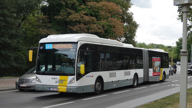 Foto van DeLijn Van Hool AG300 5800 Gelede bus door WDK6761G1