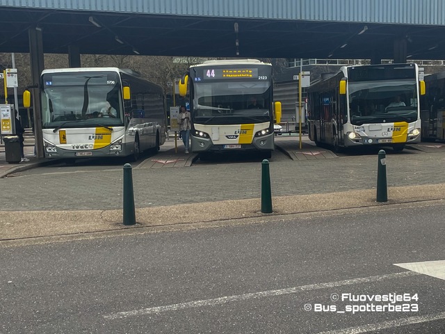 Foto van DeLijn Iveco Crossway LE (12mtr) 5736 Standaardbus door Fluovestje64