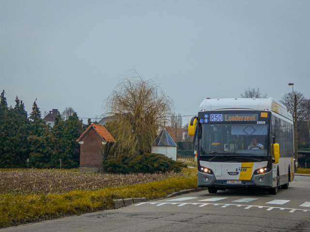 Foto van DeLijn VDL Citea SLE-120 Hybrid 2608 Standaardbus door_gemaakt Delijn821
