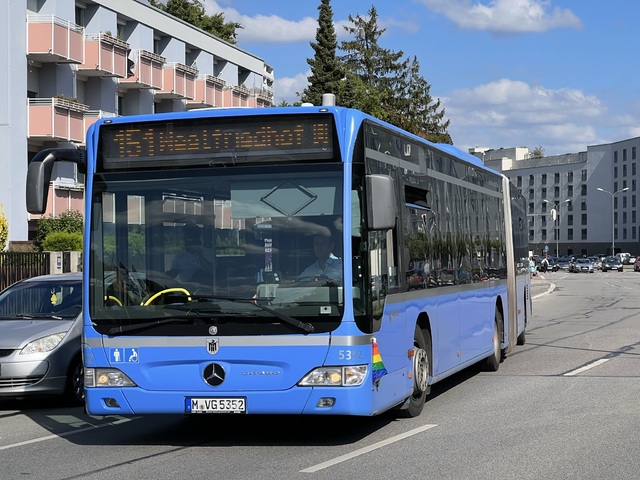 Foto van MVG Mercedes-Benz Citaro G 5352 Gelede bus door_gemaakt Stadsbus