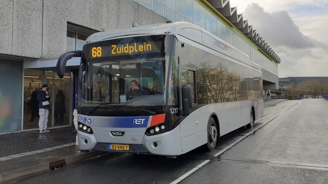 Foto van RET VDL Citea SLE-120 Hybrid 1217 Standaardbus door_gemaakt EdwinBeijeman