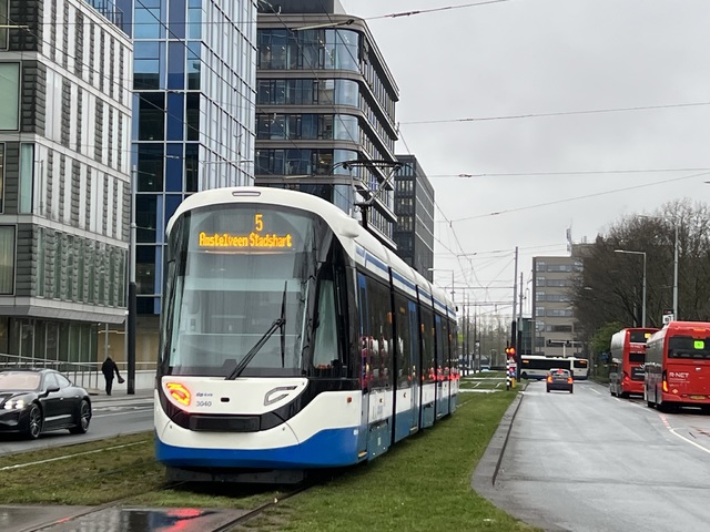 Foto van GVB 15G-tram (Urbos) 3040 Tram door Stadsbus