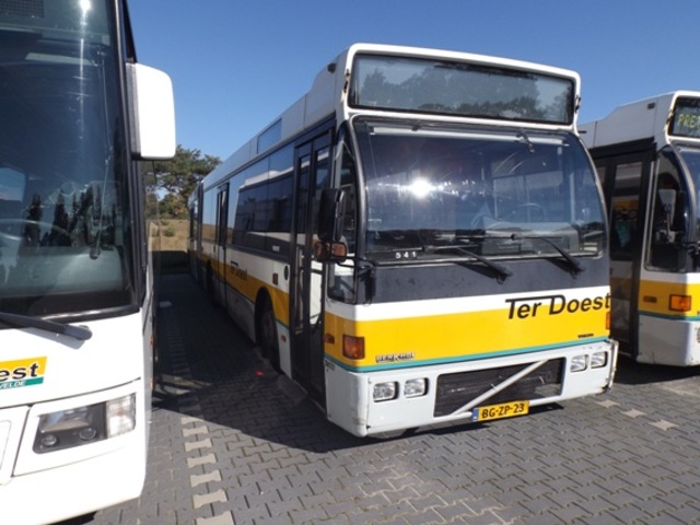 Foto van TDS Berkhof Duvedec G 9043 Gelede bus door_gemaakt PEHBusfoto
