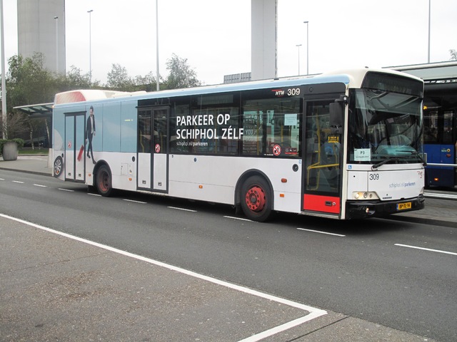 Foto van HTM Berkhof Diplomat 309 Standaardbus door Jelmer