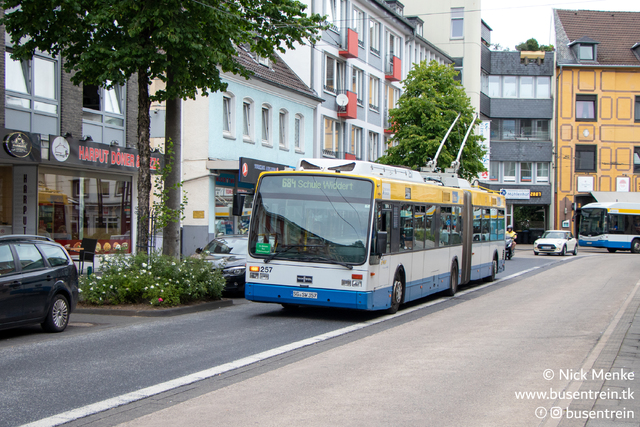 Foto van SWS Van Hool AG300T 257 Gelede bus door_gemaakt Busentrein