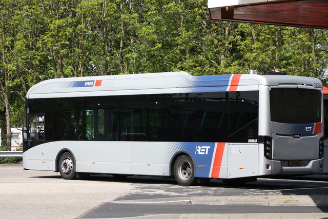 Foto van RET VDL Citea SLE-120 Hybrid 1226 Standaardbus door Tramspoor