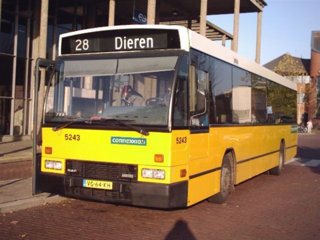 Foto van CXX Den Oudsten B88 5243 Standaardbus door_gemaakt PEHBusfoto