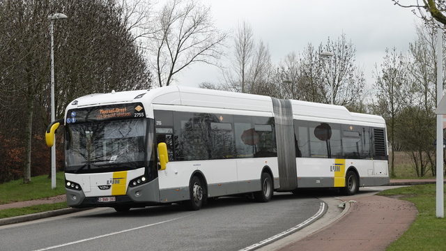 Foto van DeLijn VDL Citea SLFA-180 Hybrid 2755 Gelede bus door WDK6761G1