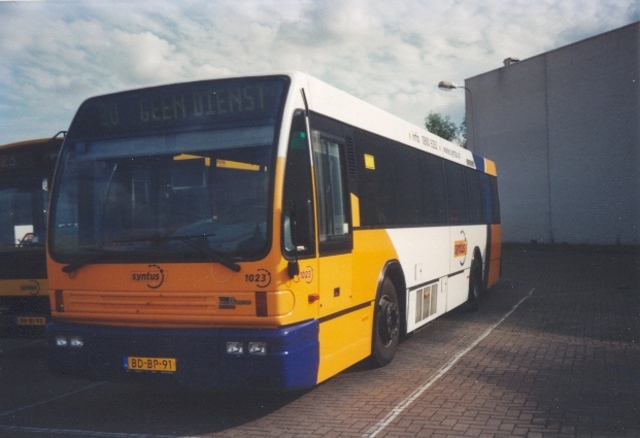 Foto van KEO Den Oudsten B89 1023 Standaardbus door PEHBusfoto