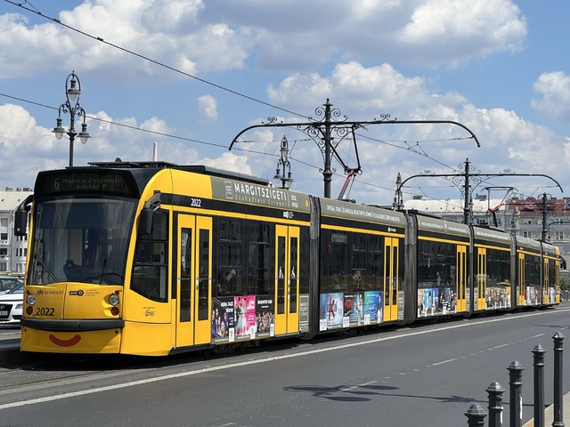Foto van BKK Siemens Combino (2-richting) 2022 Tram door_gemaakt Stadsbus