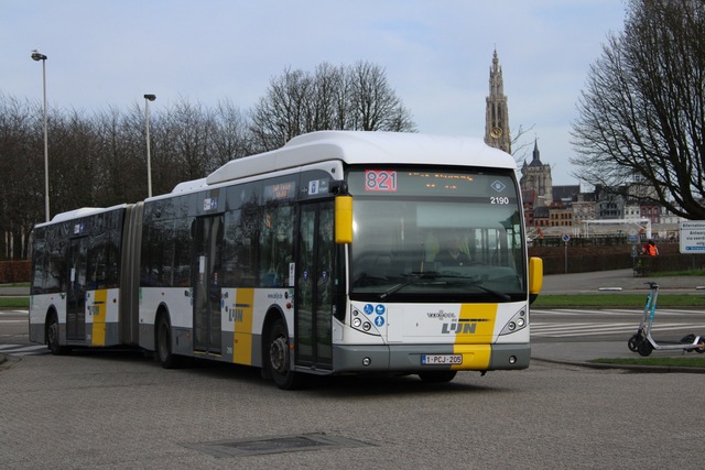 Foto van DeLijn Van Hool AG300 2190 Gelede bus door Mori