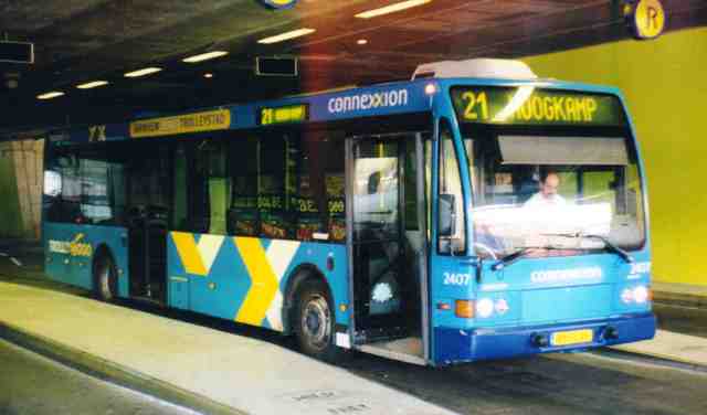 Foto van CXX Berkhof 2000NLF 2407 Standaardbus door Jelmer