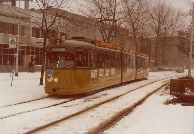 Foto van RET Rotterdamse Düwag GT8 369 Tram door JanWillem
