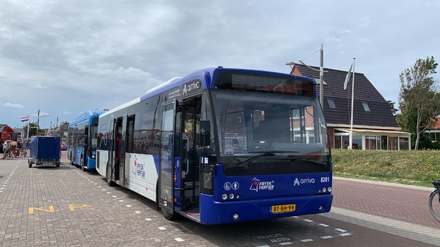 Foto van ARR VDL Ambassador ALE-120 8201 Standaardbus door Stadsbus