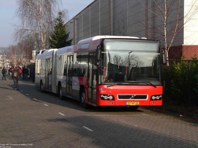 Foto van VEO Volvo 7700A 5817 Gelede bus door tsov